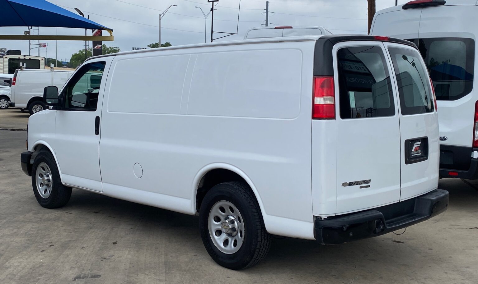 2014 Chevrolet Express 1500 Cargo Van